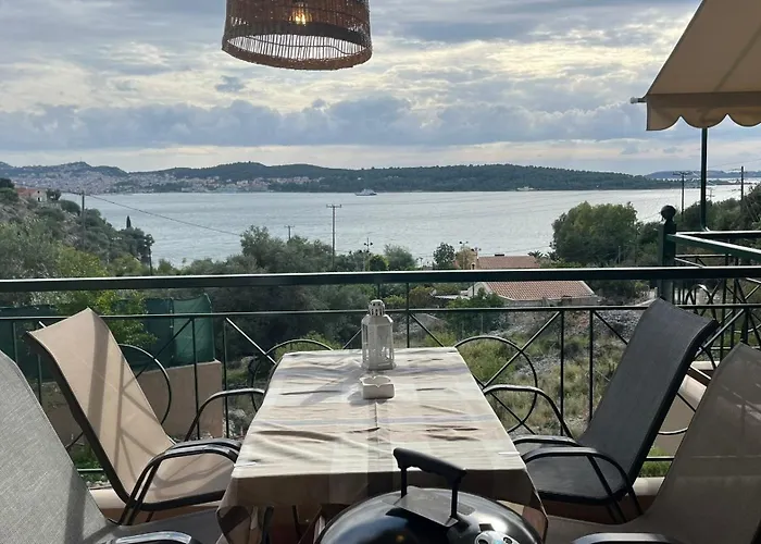 아파트 Katarina Kefalonia - Sea View 아르고스톨리온